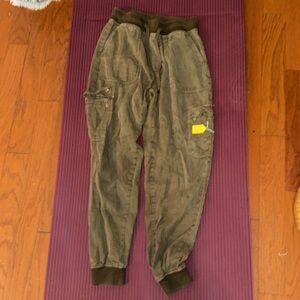 XS American Eagle outfitters pants.